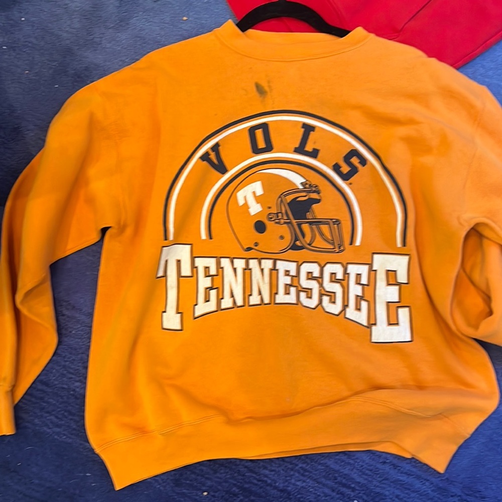 Vintage Tennessee crewneck. Large.